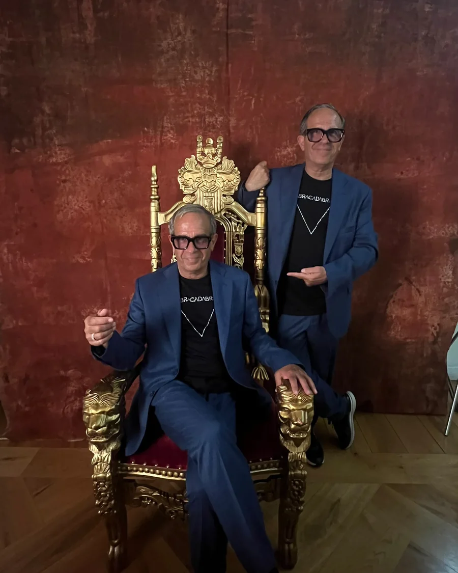 Momento dell’esperienza Troni Re e Regina