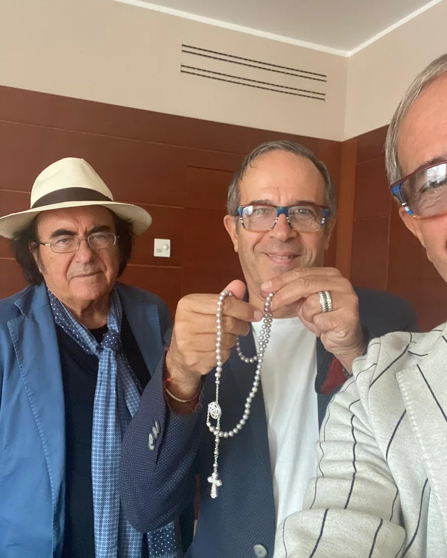 Momento dell’esperienza Troni Re e Regina