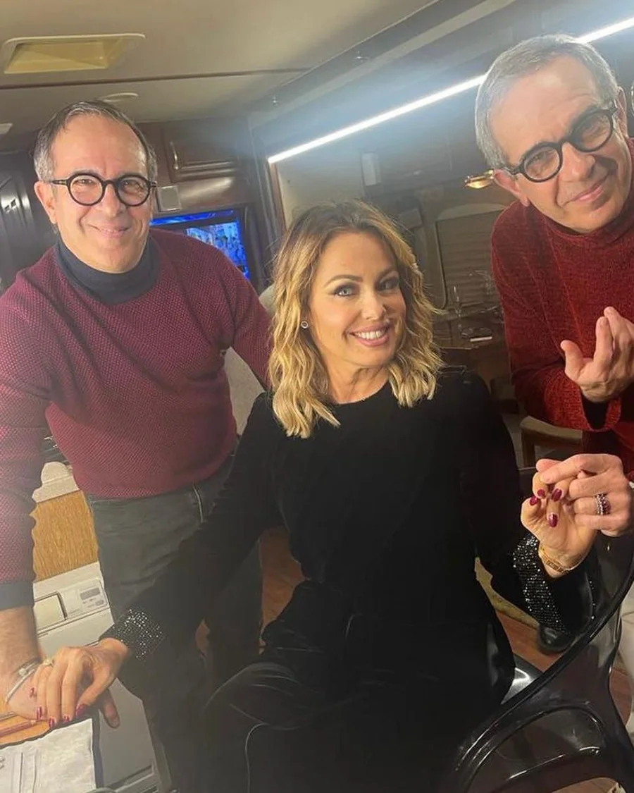 Momento dell’esperienza Troni Re e Regina